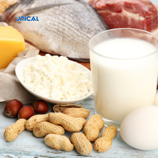 Nên bổ sung thực phẩm giàu canxi vào bữa ăn hàng ngày