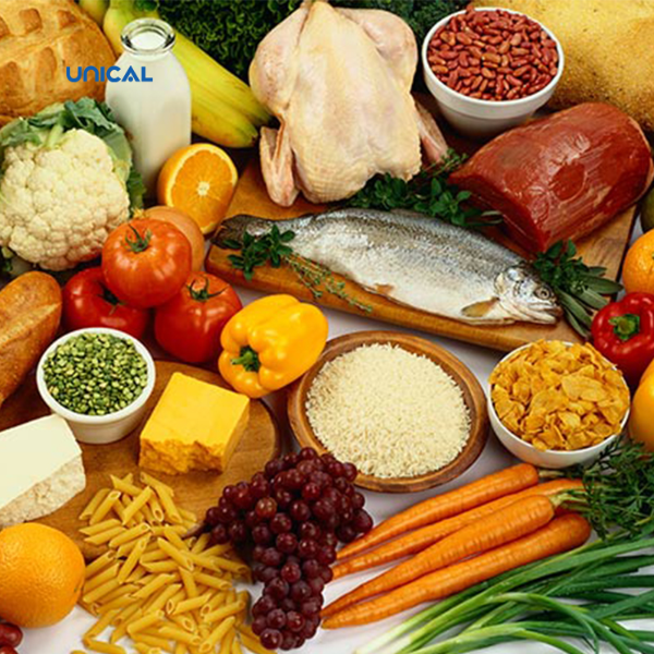 Bổ sung đầy đủ chất dinh dưỡng trong bữa ăn hàng ngày